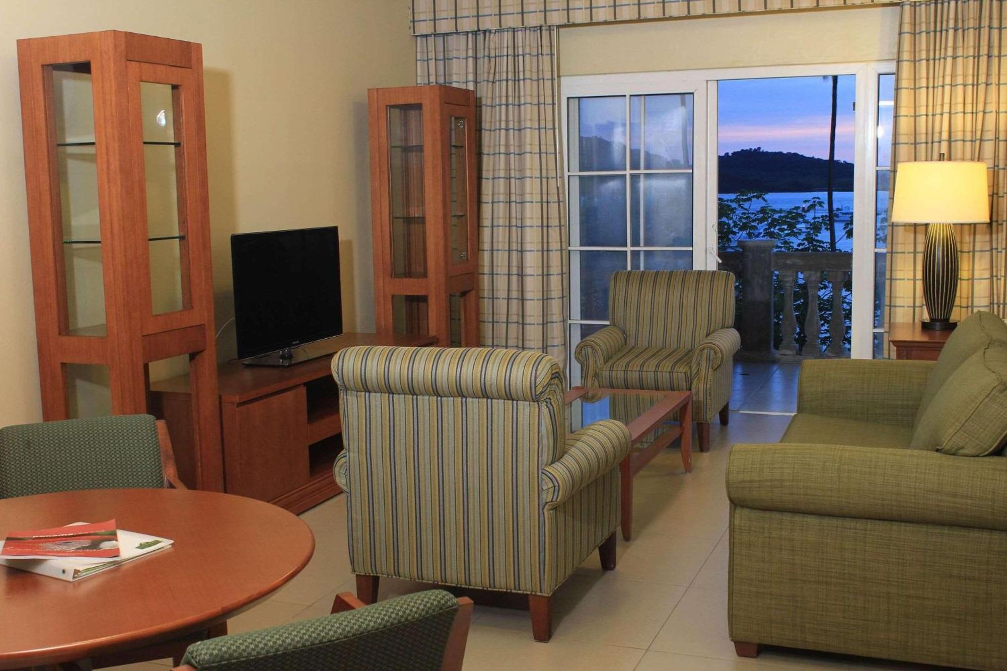 Radisson Hotel Panama Canal Exterior photo Living room of a typical Marriott Vacation Club villa