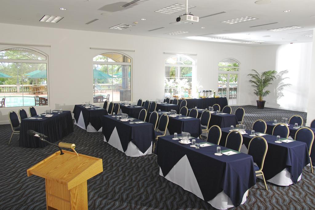 Radisson Hotel Panama Canal Exterior photo A typical conference room